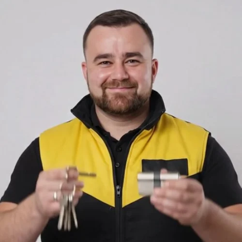 Мастер по замкам в Махачкале